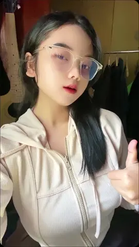 Sound kanee🤟🏻 #jj #jjviral #trending #trend  . . . #liriklagu #liriklagujawa #capcut #fyp #fypage #foryou #foryoupage #trending #trend #lirikjawa #lirikjawacidro #templatecapcut #gamonbrutal #gamoninvirtual #gamonparah #soundfyp #soundfypシ #templatelirik #templateviraltrend #templateliriklagu #storywa 