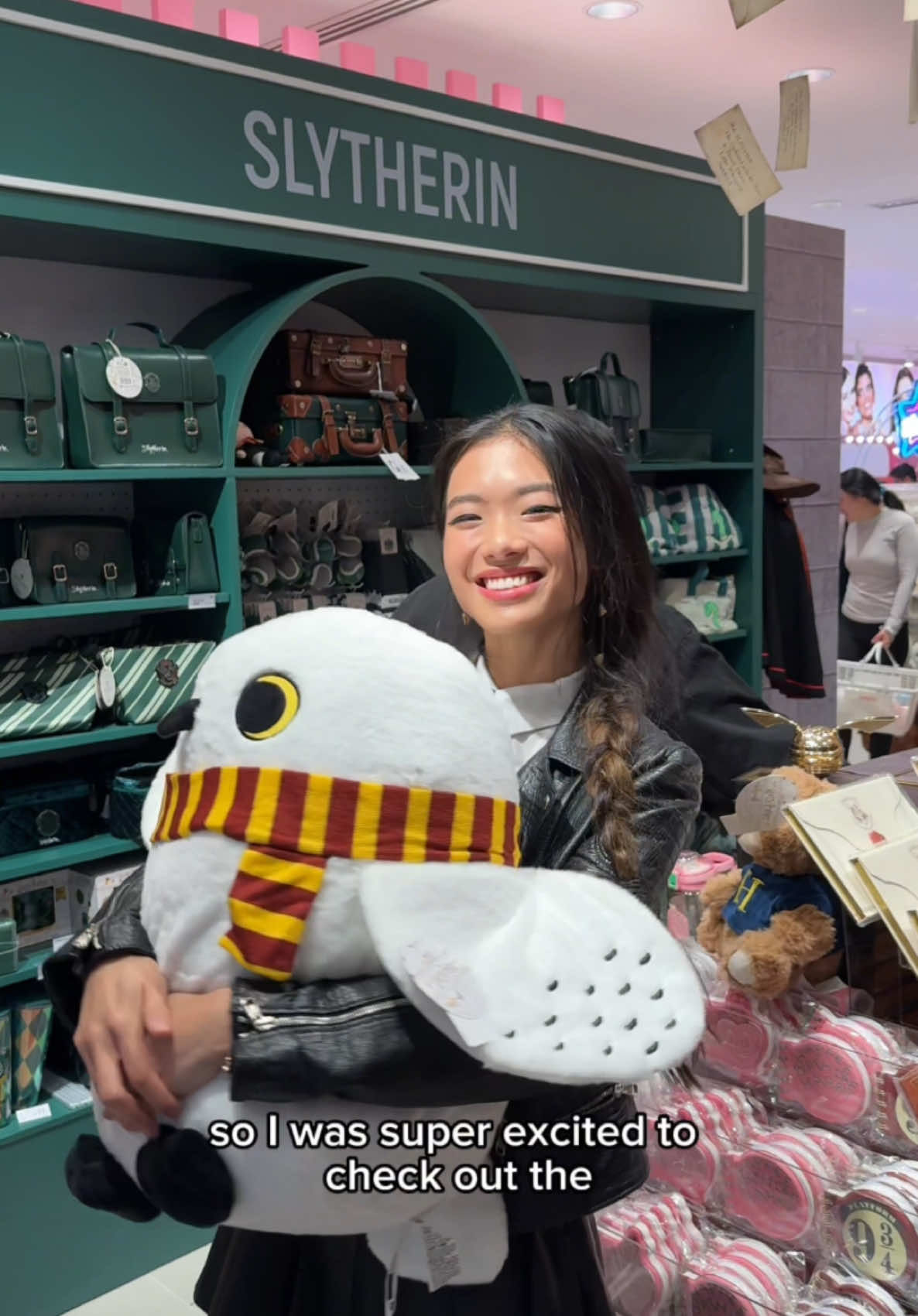 MINISO IS FINALLY IN TORONTO!! 🍁Come shopping with me at their brand new Eaton Centre location! @Miniso Canada @Miniso Official #minisocanada #minisoeatoncentre #minisoharrypotterCA #minisosanrioCA #sponsored 