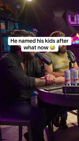 The fat electritian named his kids after WHAT??? #unsubscribepodcast 