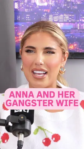 Can you imagine Anna with a Gangster Wife❓🔫 😏 S12 EP2: I Would Allow You To Bone Gingerbeard