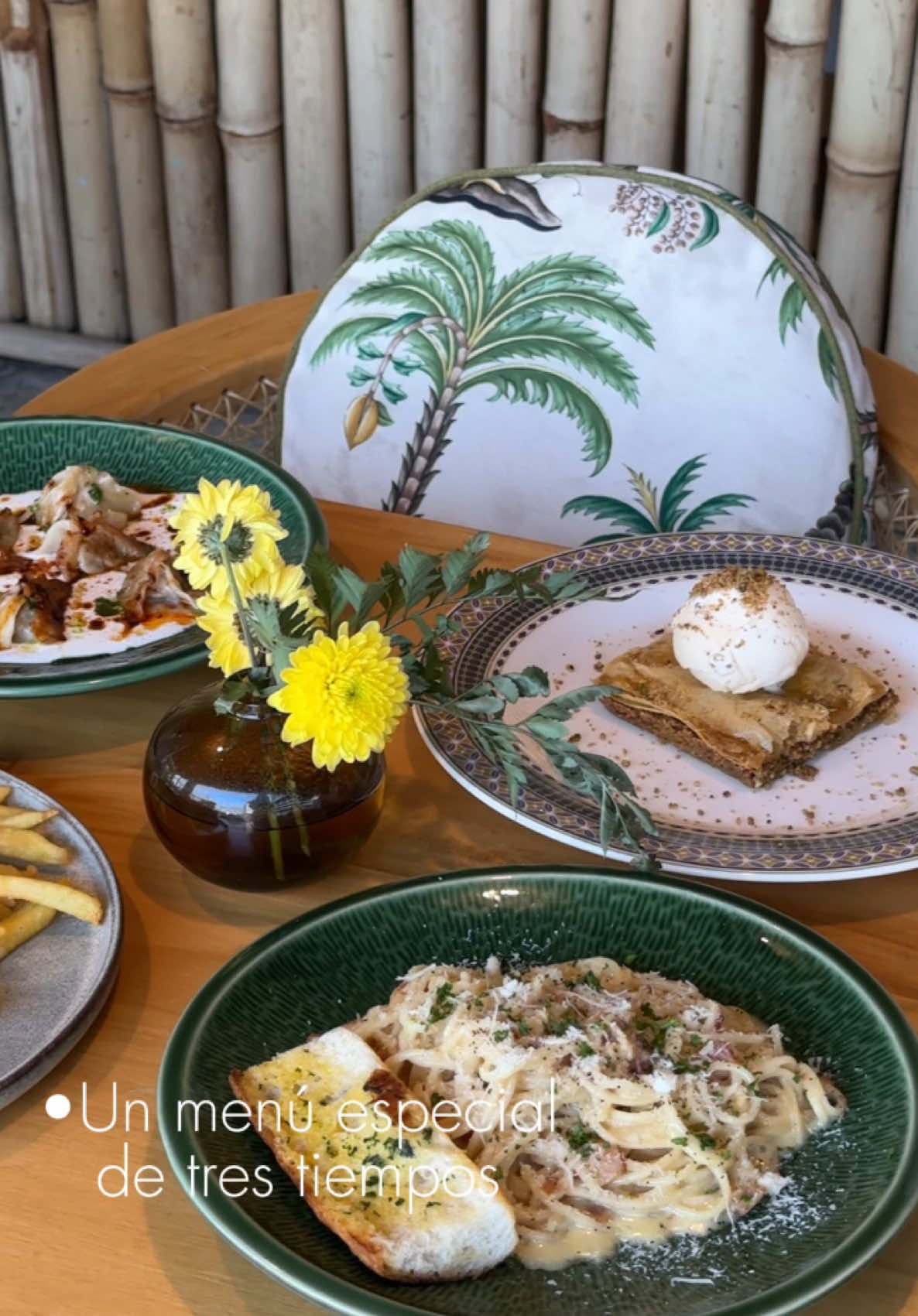 Hay 8 restaurantes en #Restauranttour San Pedro Sula, que tienen un menu especial y si pagan con tarjeta davivienda obtien un orecio especial @silvestre.sps 