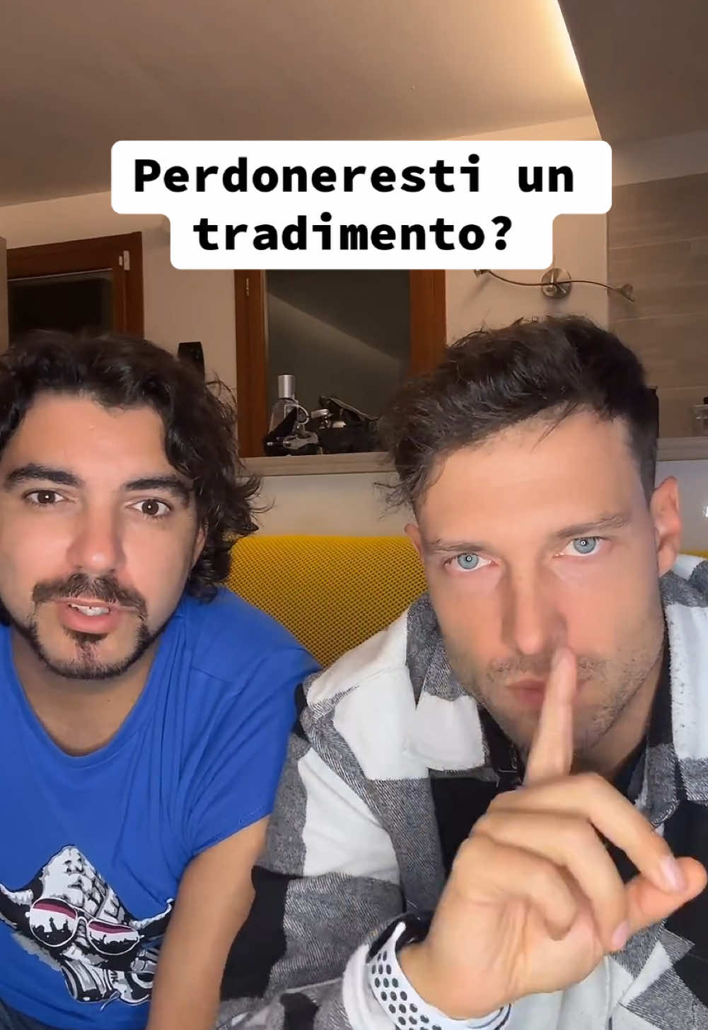 #LIVEhighlights #TikTokLIVE #LIVE #tradimento #betrayal #forgive #question #Relationship #respect @Lorenzosacrato92 