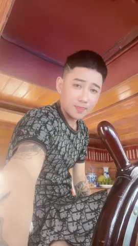 Tôi giờ đây chỉ lo đủ ăn 