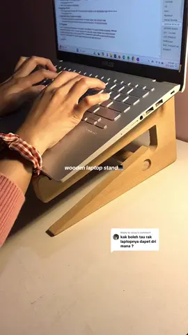 Replying to @cicuu been using this laptop stand since 2 years ago and still works fine! highly recommend💫 #studytok #laptopstand #fyp #fypage 