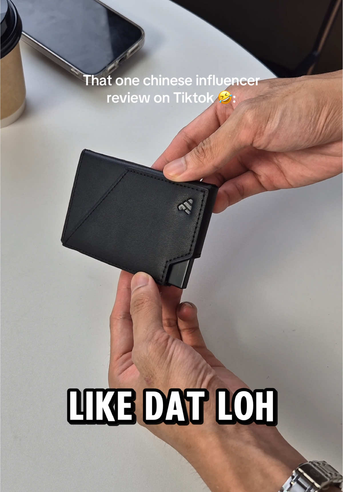 Like dat loh mhmm  *tapi seronok tengok dia review 🤣 korang tahu tak siapa? #mxdwallet #smartwallet #cashless #walletformen #giftformen #VozDosCriadores #screammovie #mhmm #mhmmreview 