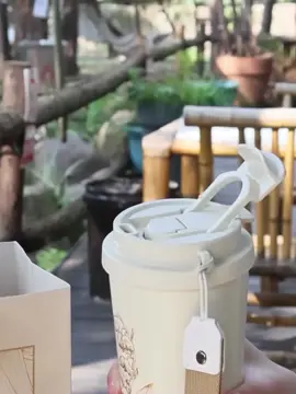 tumbler super mewah banget🤩#fyp #fypシ #fypシ゚viral #tumbler #china #bagus #good #anak #lotso #tumbler #botol #tumblerviral #tumblersoftiktok #anak #lucu #aesthetic #fypage #xycba #masukberanda #affiliate #tiktokshop #tiktok #tiktokviral #cuantanpabatas 