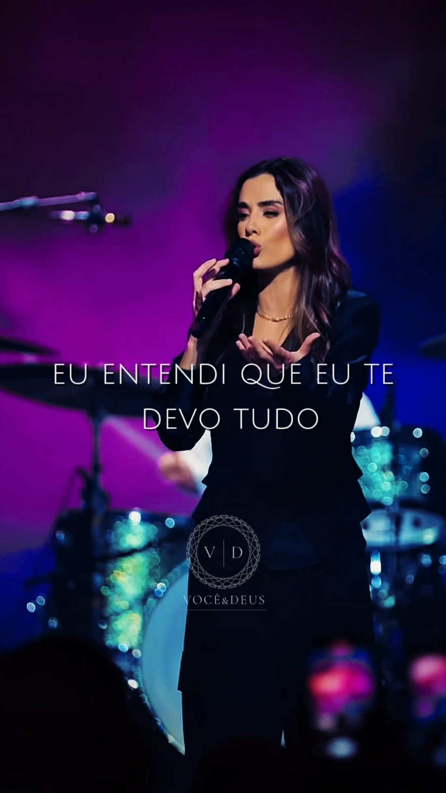 Isadora Pompeo - Ovelhinha  . . . #isadorapompeo #ovelhinha #louvorgospel #fypシ゚viraltiktok #fycristao #musicagospel #hinosevangelicos #TikTokViagem 