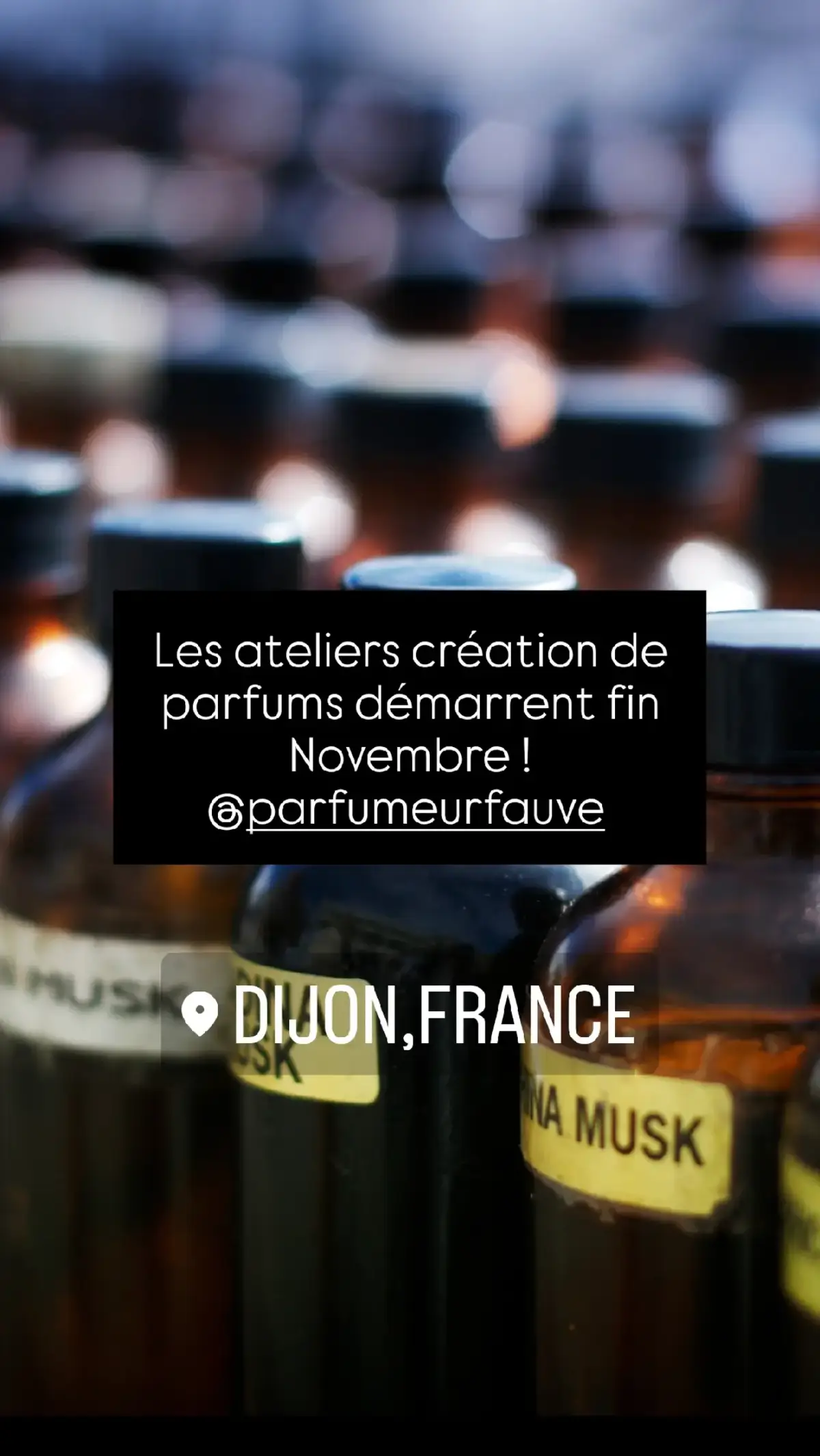 Viens t'évader pour une session création de parfums de 2h, à ta mesure, selon tes propres codes!  Repars avec un parfum 100ml!!!  Bientôt disponible sur Dijon ! Abonne-toi pour suivre l'actualité ! #parfumeurfauve #creation #parfums #nez #dijonville #odorat #decouverte #parfumsurmesure #unique #senteur 