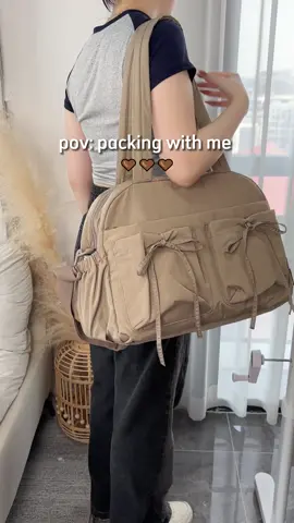 Packing with me🌟Really love this camel duffel 🍂🍁🧸Its autumn color!#bagsmart #duffel #dufflebag #trip #travel #travrlbag 