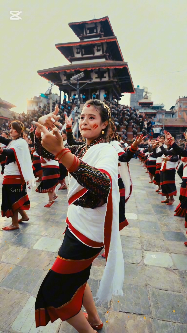 The heartbeat of Nepal, pulsating through the rhythm of 1,000 dancers. Festivals like these aren't just events; they're living history, wouldn't you say? Song : Chahare Sari ~ Kumar Sagar And The Khwopa (Jam Session) Organized by : Kathmandu Durbar Square Tourism Promotion Association #karmesh  #worldtourismday  #newaridance  #proudtobenewar  #basantapurdurbarsquare  Grading : @dinesh.maharjan_ 