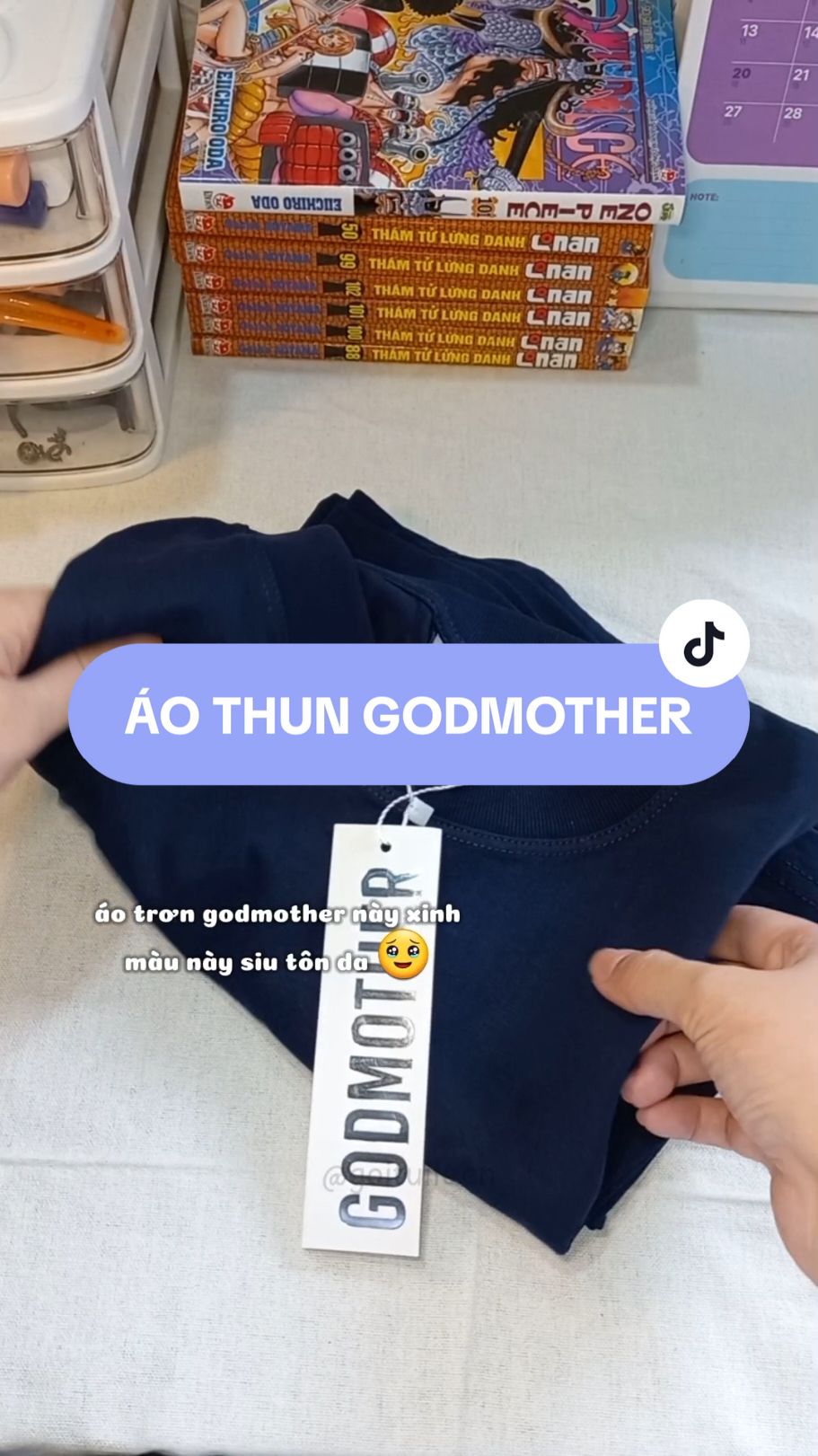 màu xanh navy tôn da lắm lunnn 🌱 #aothun #aothunnu #aothunnamnu #aothunnam #tshirt #reviewdoxinh #outfitideas #review #xuhuong 