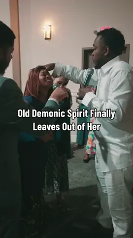 The spiritual is more real than you think. Only Jesus can deliver you from the plans of the enemy. 🕊️ #Jesus #Christian #HolySpirit #Prophet #Prophetic #Fyp #Christiantok #God #Christianity #fypシ #ProphetMike #Hawaii #Texas #DFW #Bible #Gospel #Demons #Witchcraft #Deliverance 