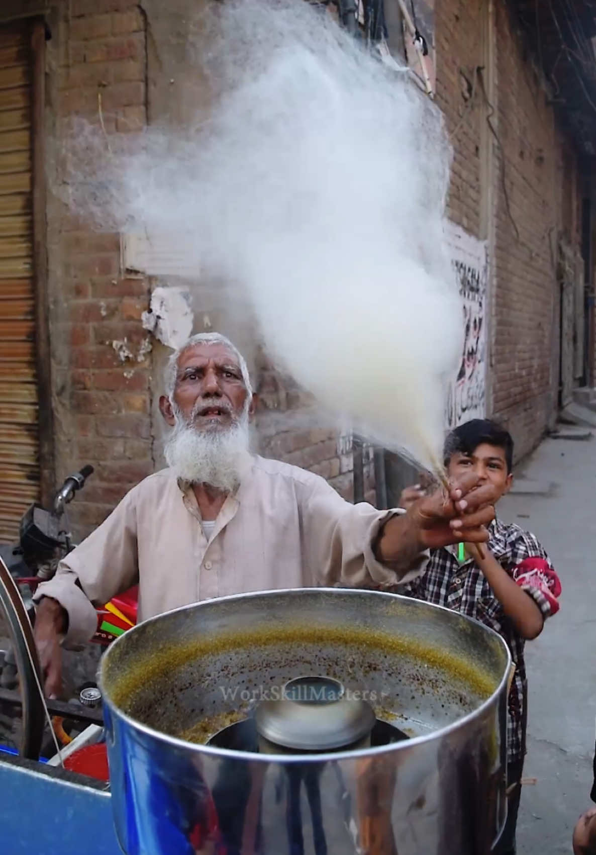 A Day With Old Cotton Candy Maker