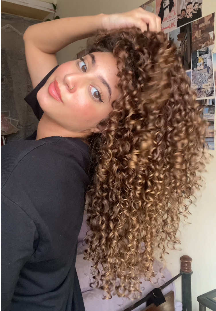 #hairtok #curlyhair #curly #كيرلي #كيرلي_هير #عناية_بالشعر #مصر_العراق_السعودية_تونس_المغرب_الجزائر @CLARY @Parkville Life 