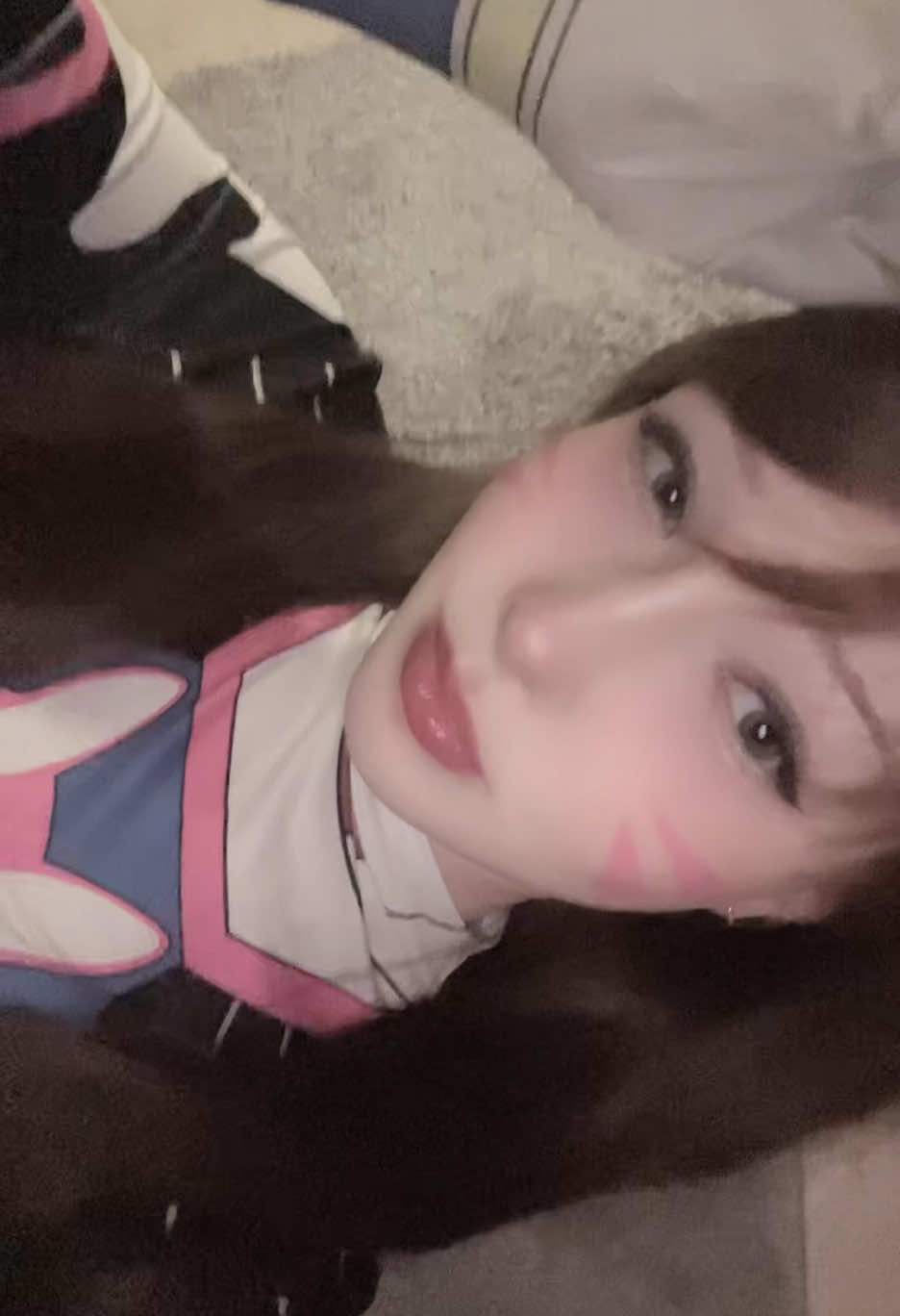 Floor🥰 #cosplay #cosplayer #dva #dvacosplay #dvaoverwatch #overwatch #overwatch2 #fry #fyp #foryoupage #shadowbanned 