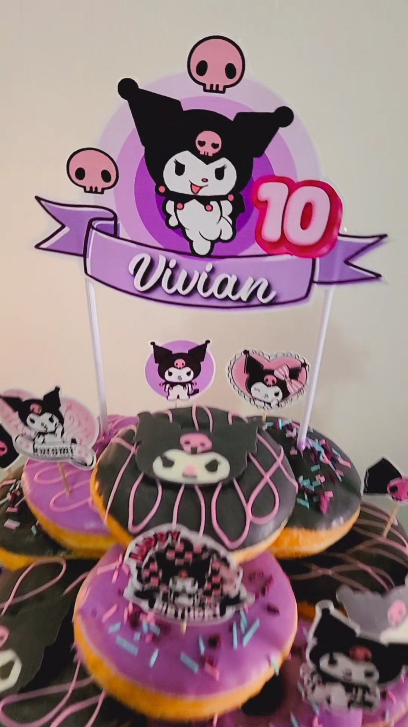 Cakedonut de Kuromi 💜 #kuromi #sanrio #donuts #pastelespersonalizados #reposteria #kuromicake #cakes #party #fiesta 