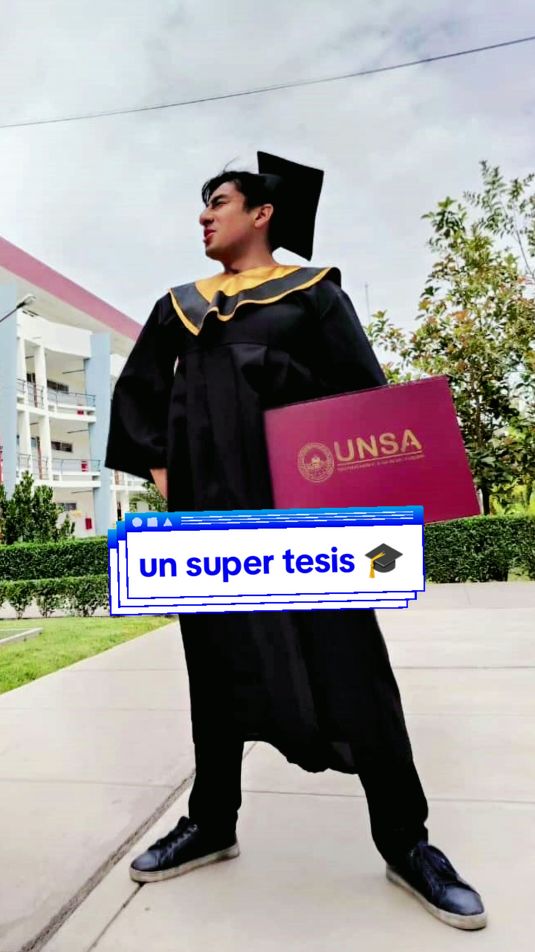 Una super tesis y celebra una emotiva graduación 🎓🧑🏻‍🎓👩🏼‍🎓⚡✍🏻 #tesis #tesisuniversitaria #unsa #universidad #tesisuniversitaria #unsaarequipa #asesoriatesis #arequipa 