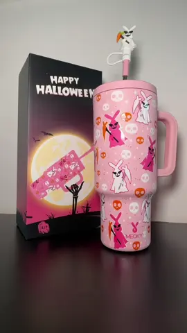Everyone NEED one this winter😮‍💨 #meyokycups #tiktokshop #tiktokmademebuyit #ttshop #tiktok #tumbler #drinks #cup #ad #dupe #halloween 