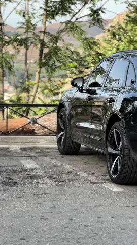 #CapCut#شعب_الصيني_ماله_حل😂😂#porsche 