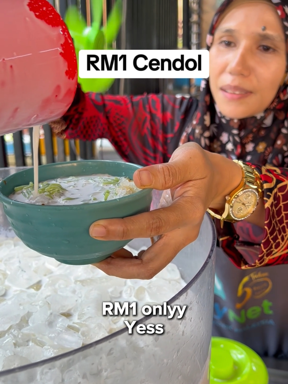 RM1 Cendol in KL 😮
 
 📍Nizam Cendol Goncang, Sri Tioman 1, Persiaran Pertahanan, Taman Melati, 53100 Kuala Lumpur
 ⏰9am-10pm (Mon closed)
 🎥 @AbangSodok  #bestfoodmalaysia #klfoodie #malaysiafood #MakanLokal #foodhuntingkl 