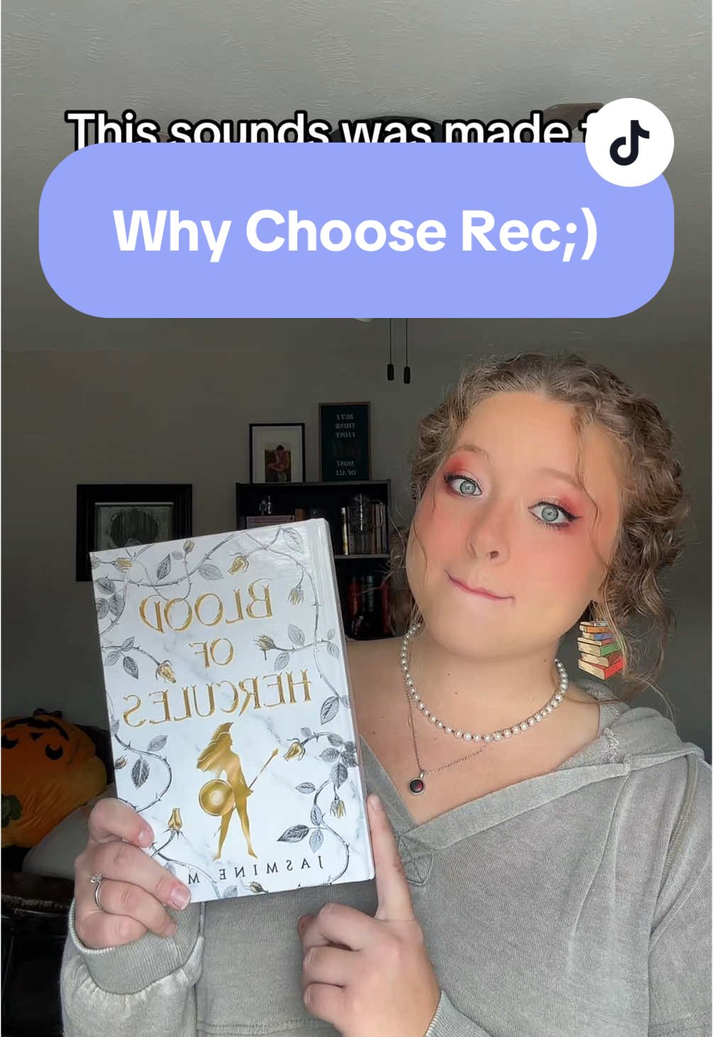Yall…🫣😉 • • • #BookTok #fyp #booktokfyp #readersoftiktok #readersofbooktok #book #bookbesties #read #reader #bookish #bookishthoughts #bookfyp #bookishtiktok #bookishhumor #fall #whychooseromance #rhromance #reverseharembooks #jasminemas #bloodofhercules 