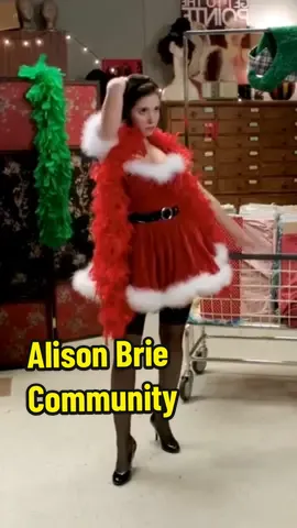 Alison Brie from Community (Season 3, Ep.10) #alisonbrie #joelmchale #community #annieedison #tvshow 