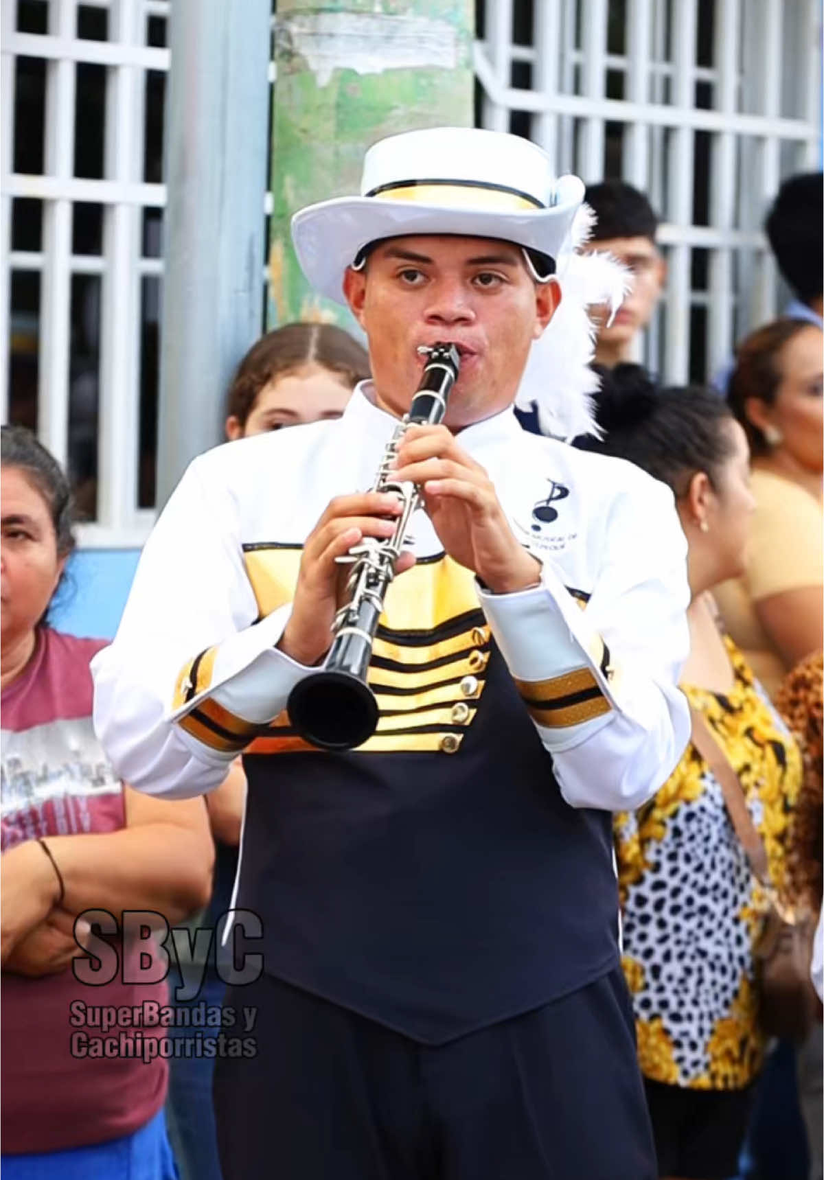 Heber Clarinetista Banda Musical de Tejutepeque.