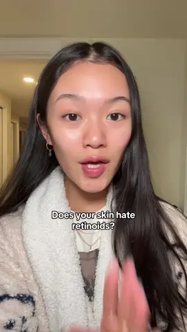 #eqqualberrypartner @Eqqualberry’s new bakuchiol plumping serum is a great choice if retinoids are too harsh for you 💜 #bakuchiolplumpingserum #eqqualberrysmoothieserum #bakuchiol #retinoidpurge  #greenscreen 