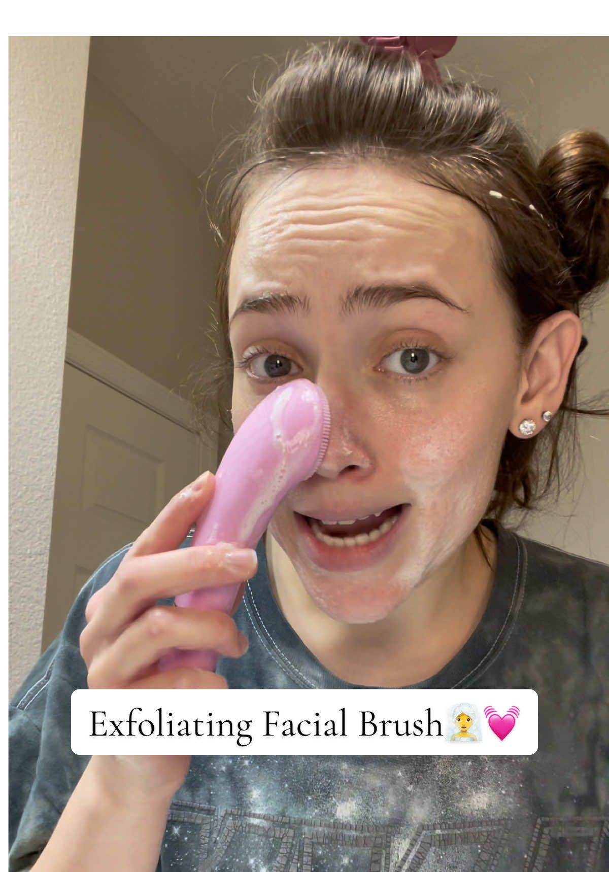 This makes your face feel squeaky clean and it’s so affordable for how many features it has🧖‍♀️💓 @Pritech-US #pritech #skincare   #stockingstuffers #tiktokshopblackfriday #tiktokshopcybermonday 