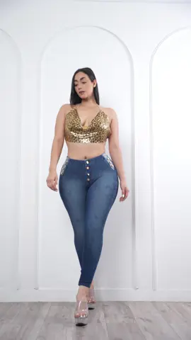 #apretaditas #jeans #tendencia #colombiana #galeria #gama #tienda123 #lacamita #tienda1124 #999243217 #954750026 #tarapoto #chincha #ica #mala #arequipa #huaral #huaraz_ancash_perú #pucalpa #chile 