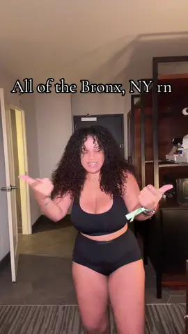 Soto shuffle on repeat NEW YORK STAND TF UP #sotoshuffle #WorldSeries #BRONX #NEWYORK #juansoto 