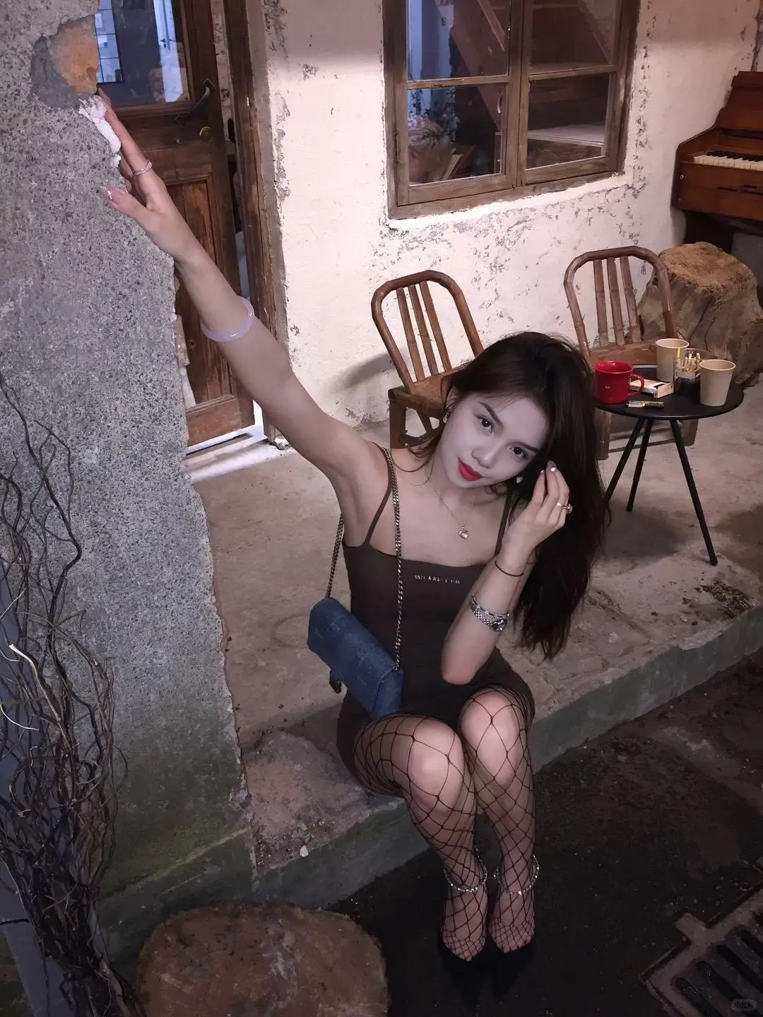 The perfect choice for summer nights🌙! Choose lightweight fishnet stockings with open-toe heels for a cool and sexy vibe, ideal for dates and parties, exuding irresistible charm!
