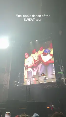 This made me emotional #sweattour 