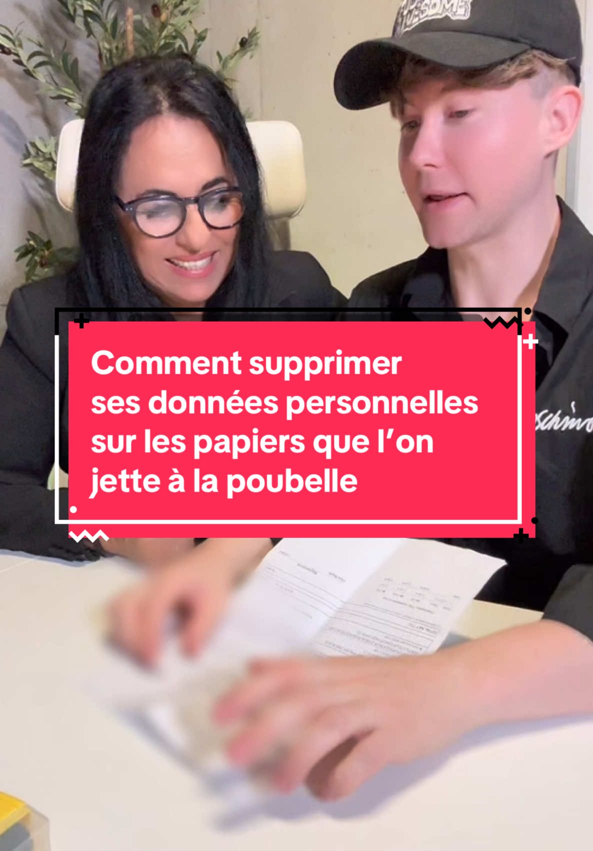 🛍️ Ce produit est en lien dans ma Bl0 (sur mon profil, sous ma photo de profil) / P.UBLlClTE / Comment supprimer ses données personnelles sur les papiers que l’on jette à la poubelle 🚮 @Farida Luna 