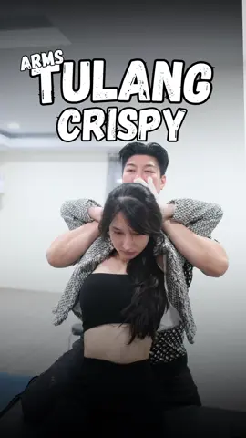 ASMR TULANG CRISPY🤤‼️ ____ INFO, DETAIL, AND RESERVATION ___ Silahkan daftar melalui website! www.masterjoetherapy.com WhatsApp :  085-777989900 (admin 1) 087-777989900 (admin 2) CHAT SALAH SATU SAJA AGAR TIDAK TERJADI DOUBLE APPOINTMENT‼️ ____ Jadwal Master Joe Therapy ____ OKTOBER 2024 SURABAYA : 30 SEPT - 4 OKTOBER MALANG : 7-9 OKTOBER SOLO : 9-12 OKTOBER JAKARTA: 14-18 & 21-25 OKTOBER MEDAN : 28 OKTOBER - 1 NOVEMBER BATAM : 1 OKTOBER - 3 NOVEMBER NOVEMBER 2024 BATAM 1-3 NOVEMBER JAKARTA 4-8 NOVEMBER BANDUNG 11-13 NOVEMBER JAKARTA 14-15 NOVEMBER SURABAYA 18-22 NOVEMBER BALIKPAPAN 25-29 NOVEMBER ____ Tempat ____ Bandung : Hilton Bandung https://g.co/kgs/HQAsoM Tunggu di lobby saja..nanti kalau sudah sampai hubungi nomer ini (087777989900) nanti ada tim yg jemput. Surabaya : 9blv Office tower  Jakarta : Grand Palace Kemayoran / Best Western Kemayoran , Lobby Utama belok kanan https://g.co/kgs/DaW3DJ Tiktok : @masterjoetherapy Youtube : MASTER JOE THERAPY ° TAG KELUARGA, SAHABAT, TEMAN, DAN PASANGAN KALIAN ° KOMENTAR DIBAWAH JIKA ADA YANG INGIN DISAMPAIKAN ° FOLLOW UNTUK INFORMASI TERBARU ° SHARE AGAR VIDEO BISA LEBIH MENJANGKAU BANYAK ORANG ° DAN LIKE SUAPAYA MIMIN LEBIH SEMANGAT [ THANKS FOR ALL FRIENDS MASTER JOE ] #masterjoetherapy #masterjoebonesetting #masterbonesetting #bonesetting #reels #chiropractic