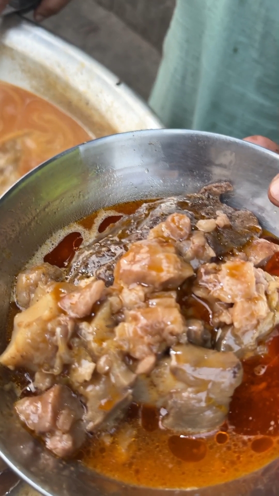 Bone Marrow Paye | Asif Bong Paye Taxali Gate Lahore | Kp Food Diaries  #asifbongpaye #lahorepaye #lahorenashta #Bongpaye #kpfooddiaries 