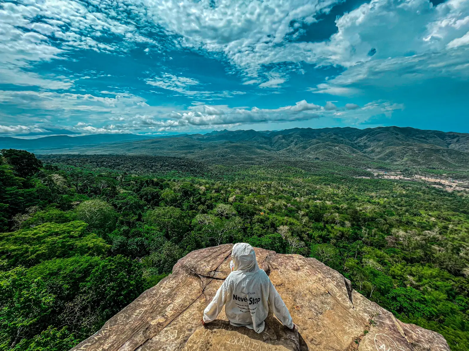 #fyp #foryou #ដើរលេងសាមញ្ញ #fyp #nature #ថ្មលយគិរីរម្យ 