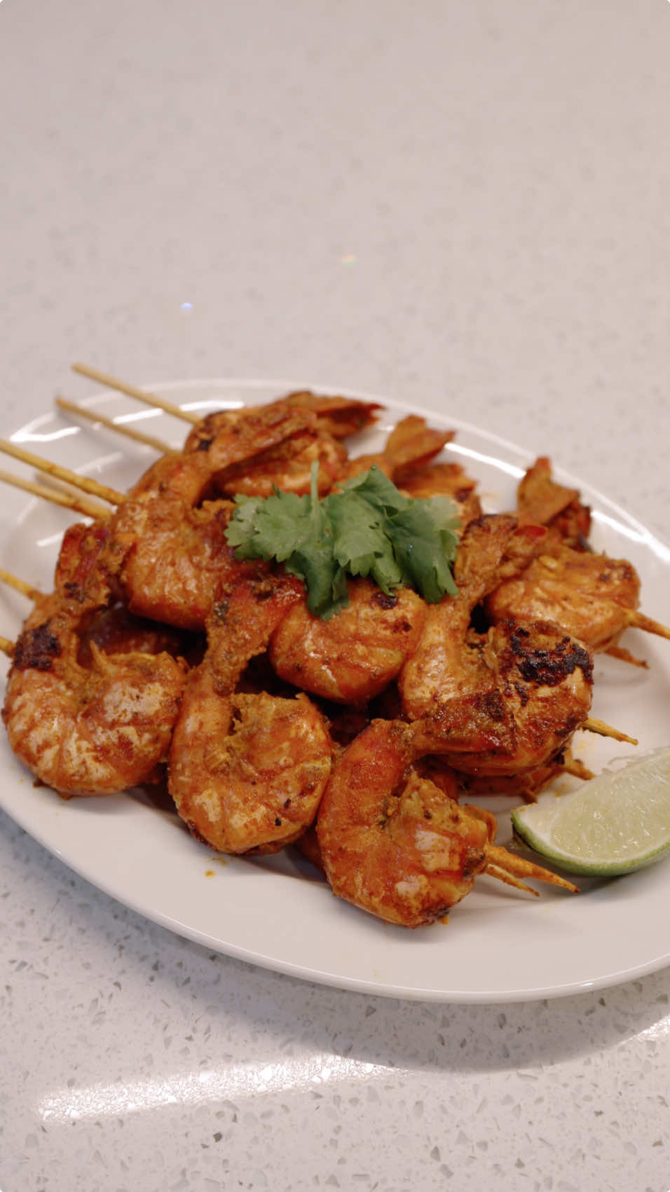 Ready to spice up your celebration without breaking a sweat? These easy Tandoori Prawns are marinated to perfection and bursting with juicy flavors! Shell we dive in? 🍤🔥 Get the full recipe at @FairPrice SG recipe page! PS: FairPrice is also running prawn fair next week from today till 30 Oct, so head over to your nearest FairPrice to grab your ingredients! #SGFoodie #EasyRecipe #Deepavali