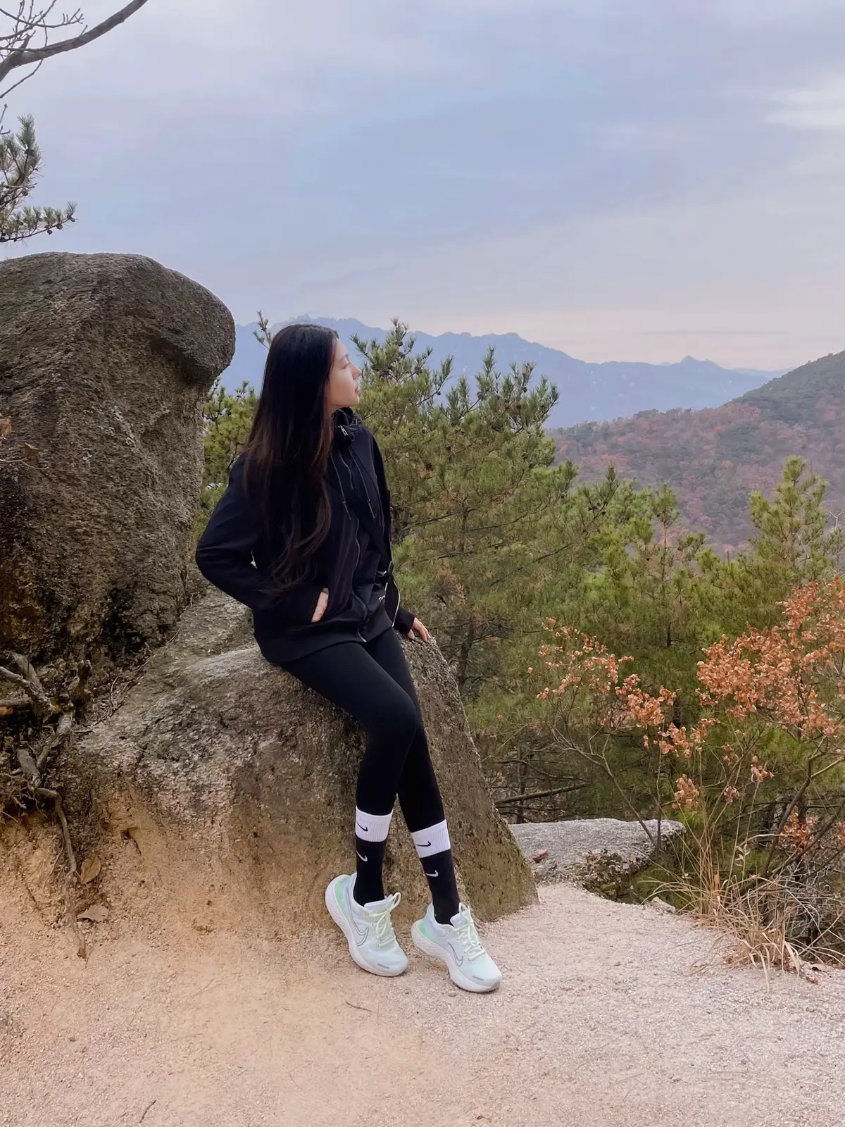 Mt.Suraksan in the fall #thingstodoinseoul #autumn #Hiking #healing #southkoreaautumn 