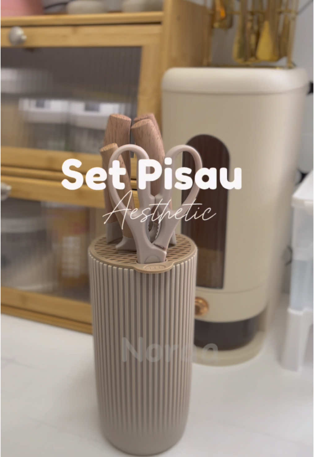 Finally dapat juga grab set pisau idaman ni 😍 #fypシ #fypシ゚viral #setpisau #pisaudapur #pisauviral #setpisauaesthetic #setpisauviral #pisautajam #pisauaesthetic #racuntiktok #setpisau6in1 