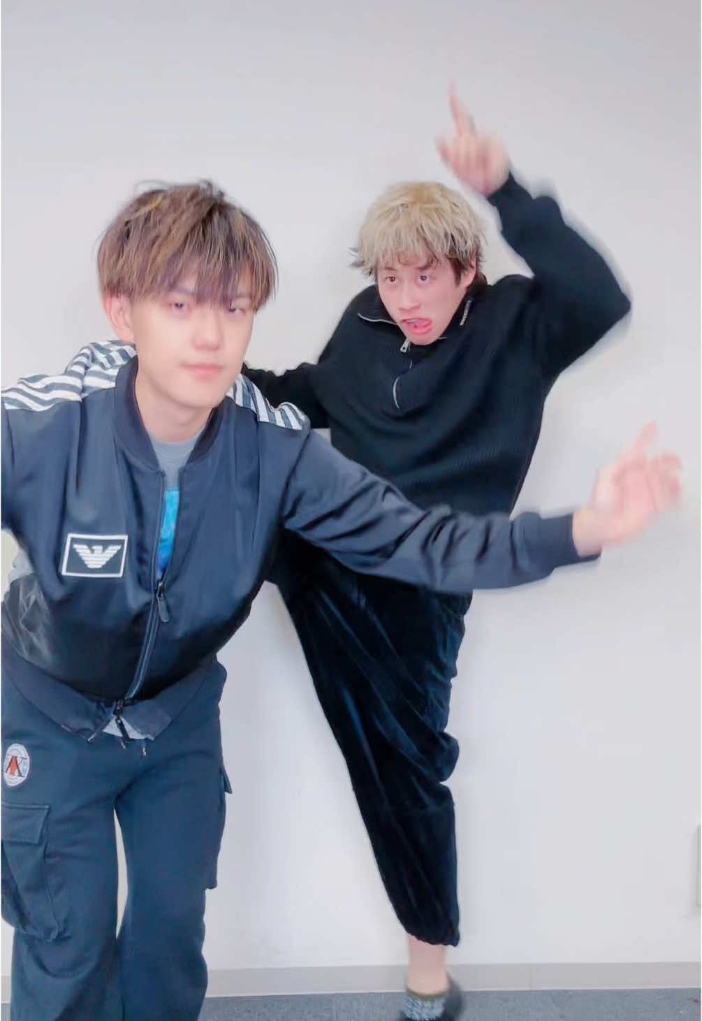 指揮者界隈！？何事全力でね😂#だーしょい #指揮者界隈 @わかゔぁ@フォーエイト 