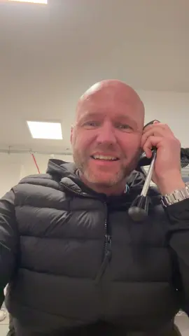 Just testing out the radio voice. Gary was a bit shy @ThisIsGoRadio  #themondayclub #scottishtiktok #fyp