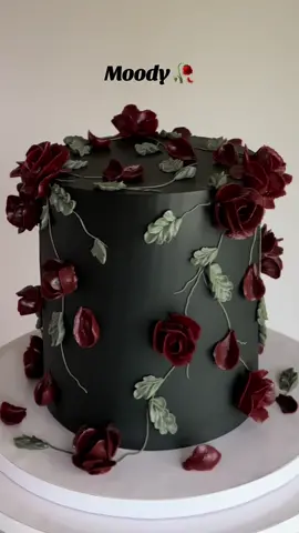 She’s moody 🥀 #roses #cake #cakedecorating #buttercreamcakes #goth #darkaesthetic #gothgirl #birthdaycake #cakesoftiktok #cakedecorator #cakedesign #rose #redroses #artist #art #vintagecake #moody #aesthetic #seattle #pretty #cakes #artwork #blackcake #burgundy #rosepetals #romantic #anniversarycake #gothaesthetic 