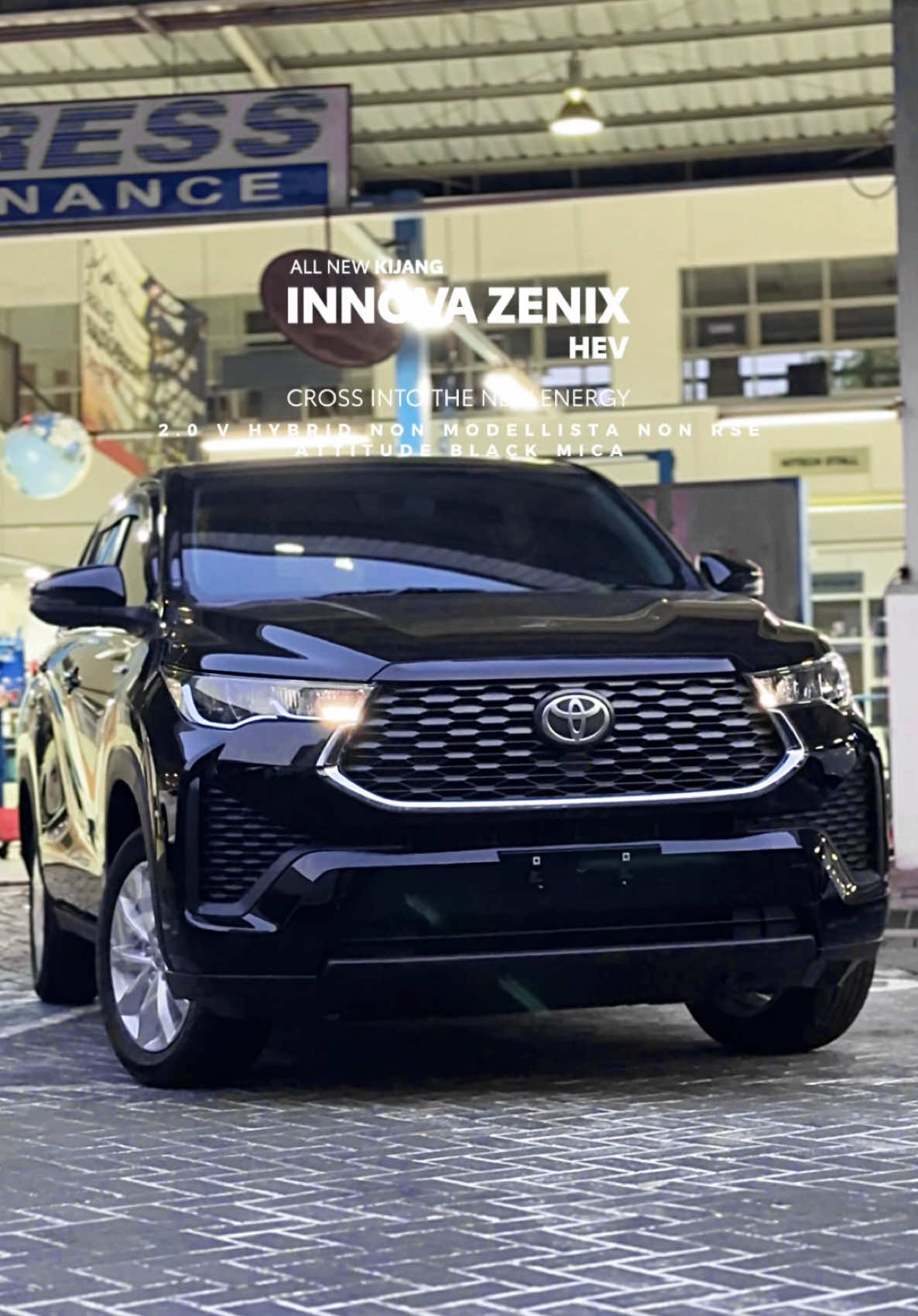 Innova Zenix 2.0 V Hybrid Non Modellista Non RSE Attitude Black Mica. Yang kemarin tanya ada ga versi Hybrid yang ga pake TV + ga pake Bodykit Modellista semua terjawab, yes barang itu Ada, bisa Request juga. Harga Lebih Murah🔥 Info Pemesanan Toyota Jawa Timur hingga Bali Hub : Mike - Account Executive Toyota Astra Auto2000 Kenjeran Surabaya 0812.3132.3273 #toyota #toyotazenix #innovazenix #toyotainnova #innovazenixhybrid #zenixhybrid #innovahybrid #innova #kijanginnova 