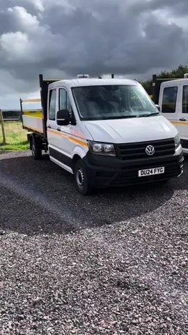 Our new VW Crafter Tippers looking ✨fresh✨ with the new wrapping! #rail #qts #fleet #fyp #railway 