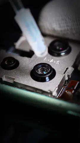 #𝙈𝙀𝘾𝙃𝘼𝙉𝙄𝘾®NewProduct 🆕 Mechanic Camera Lens Dusting Stick ✨✨ CD48  ✨✨ 👉all-round cleaning of dust and stains,  👉strong adhesion, not easy to remain,  👉special adhesive does not damage components 👉Soft rubber tip, strong adhesion #phonerepair #screwdriver #factory #repair #tools #factoryprice #repairtools #crewdriver #integrated #forward #reverse #manual #Iphone #andriod #samsung 