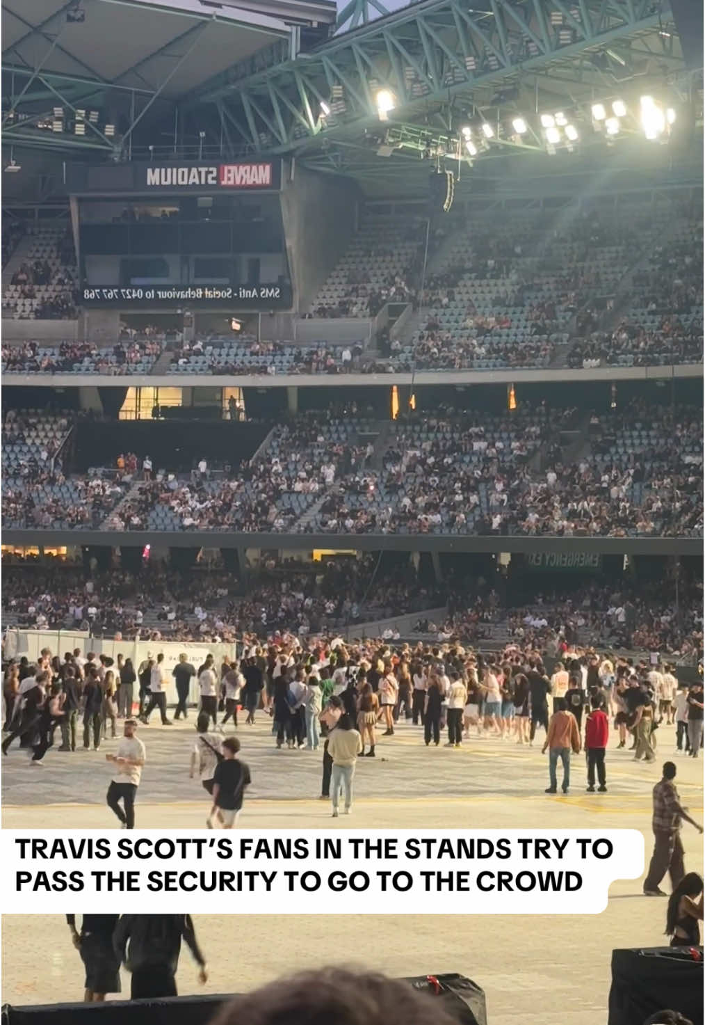 Se-cu-ri-ty.. #travisscott #show #security #crowd #music #circusmaximus #tour #circusmaximustour #news #stage #utopia #travismelbourne 