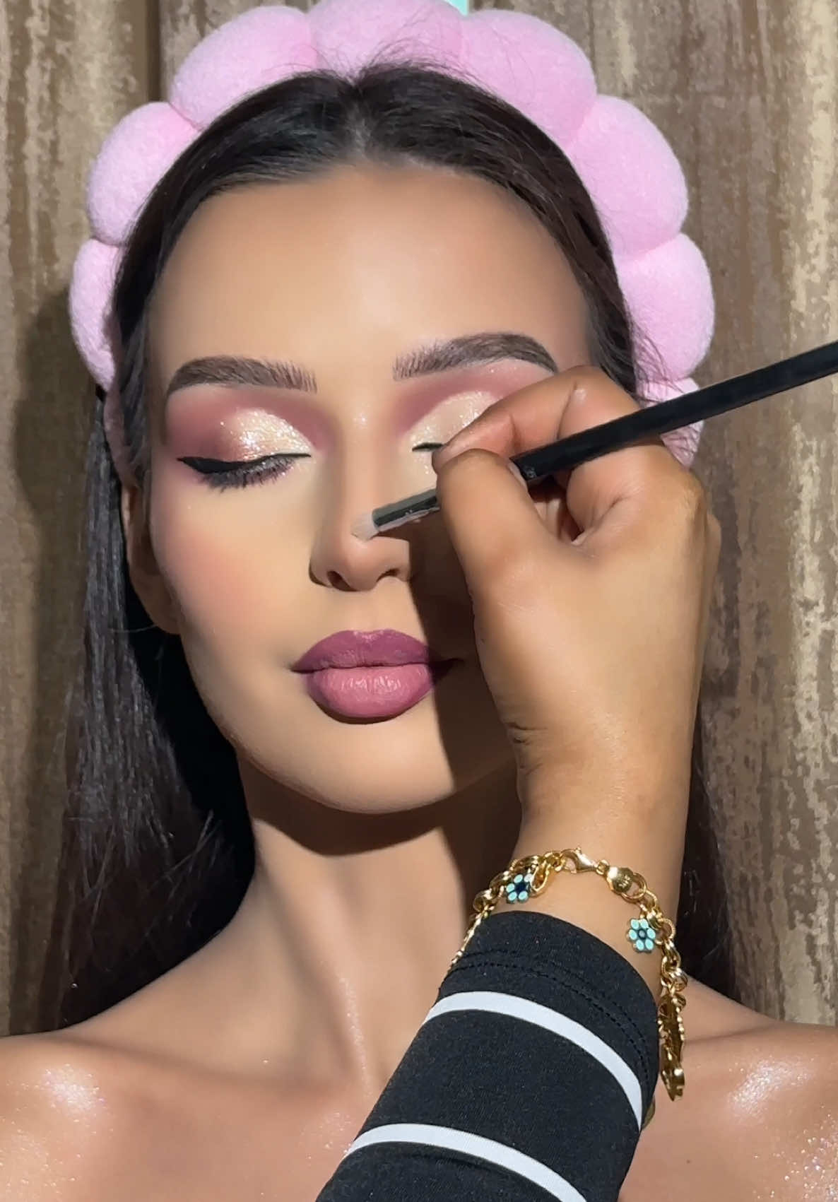 #مكياج #مكياج_عروس #مكياج_مناسبات #مكياج_عروسه #مكياج_ناعم_فخم #آل_ثاني_الكرام♥️🇶🇦 #آل_ثاني #ميكب #قطر_الدوحة🇶🇦 #مكياج_سهره #مكياج_بنات #عروس #اعراس_قطر #makeup #makeuptutorial #doha ##makeupartist #makeuptransformation #qatarmakeupartist #qatarmakeup #doha #غلطان