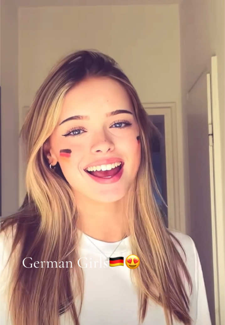 😮‍💨😍#germany #german #germangirls #germangirls🇩🇪 #fy #fyp #bueaty #trend #trendyyy #welcometogermany #it  #CapCut 