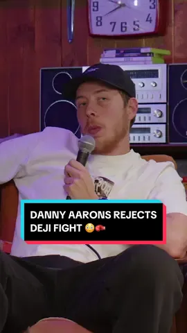 Should he have taken the fight? #dannyaarons #deji #misfitsboxing 